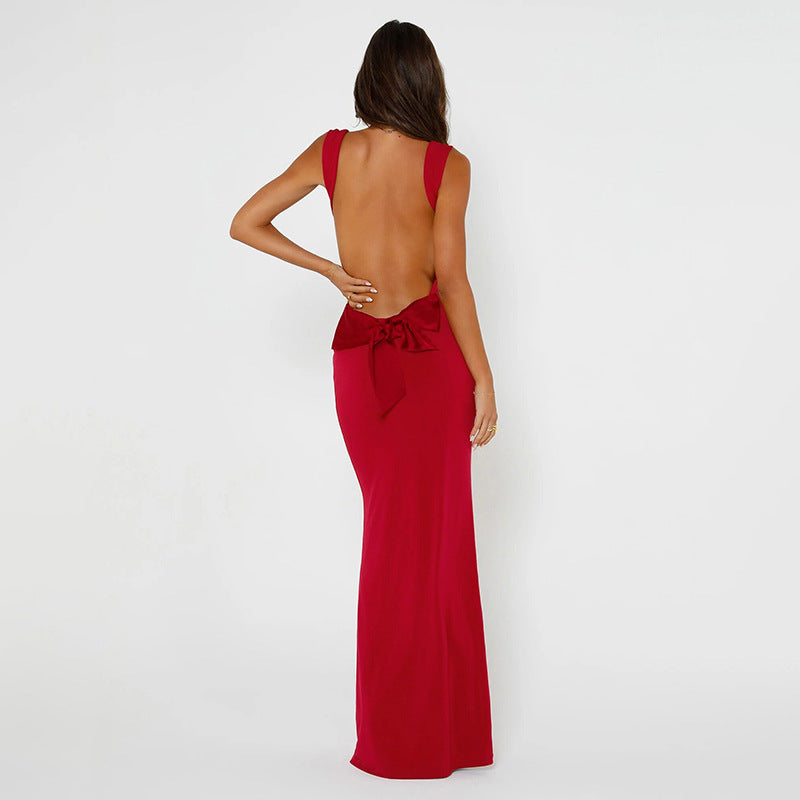 Isabella – Graceful Backless Gown (™)