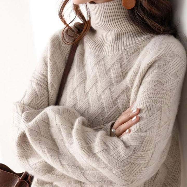 Jayne - Soft Knitted Turtleneck