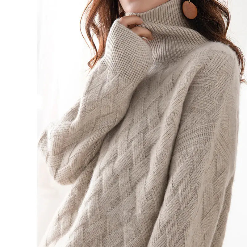 Jayne - Soft Knitted Turtleneck